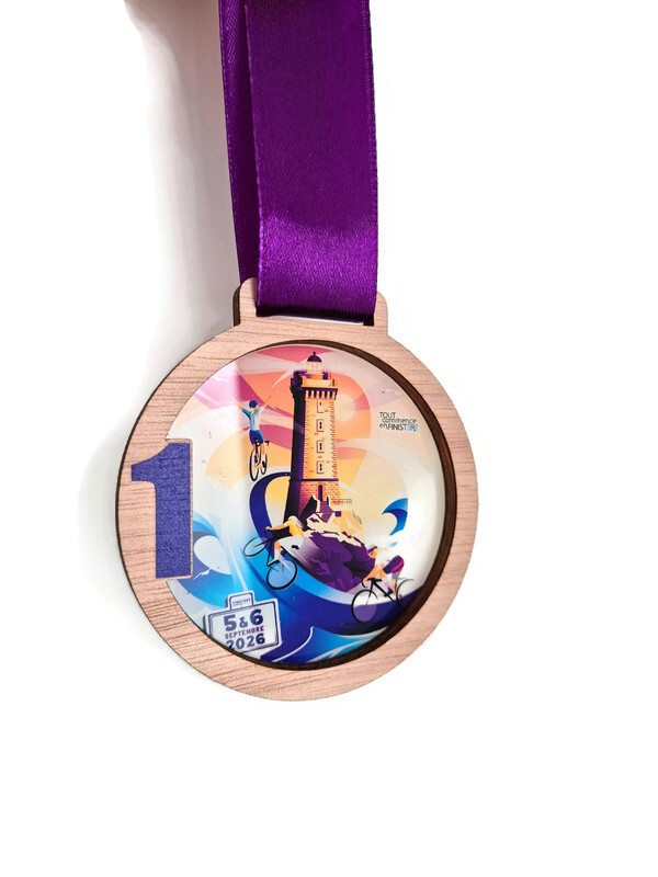 médaille en bois avec impression couleur visuel sur mesure fabrication france bretagne par la fabrik bigoudene